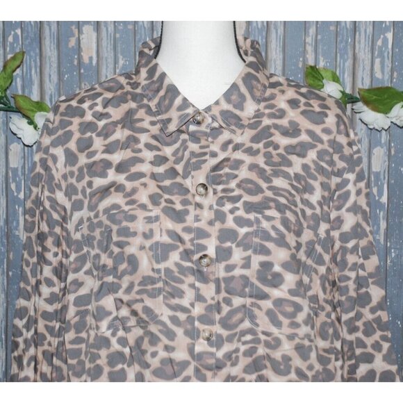 NWT Cato Women's Plus 22W 24W Animal Print Button Up Shirt Top Long Sleeve Casua - Picture 2 of 8